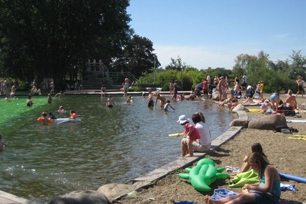 Kleiner Schwimmbereich Kleiner Schwimmbereich