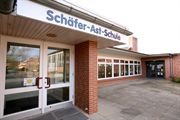 Schäfer Ast Schule